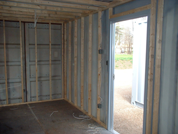 Framing the interior of a container